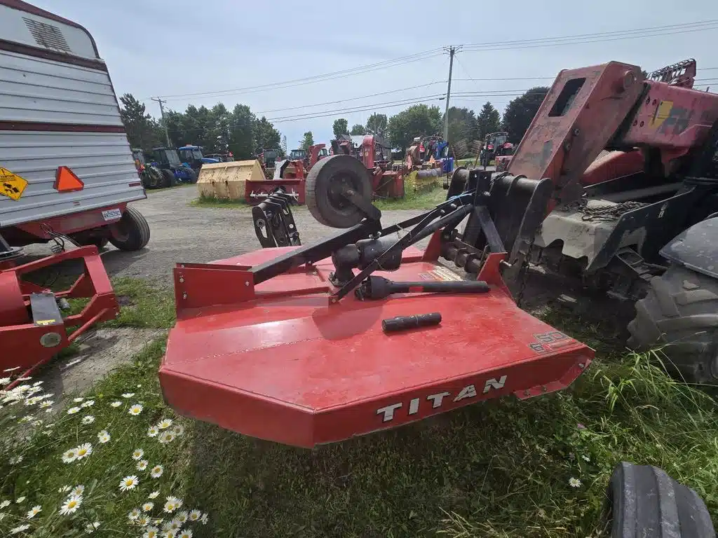 Gallery image 1 for Used Titan 6'SD Rotary Cutter