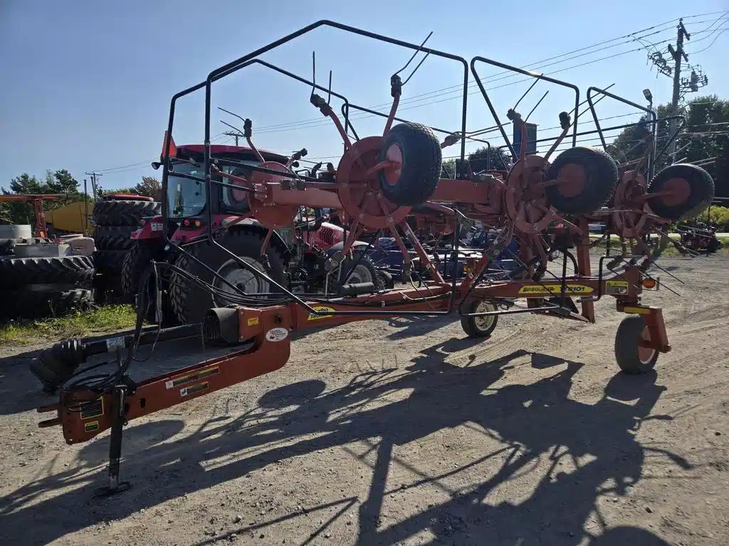 Gallery image 2 for Used 2019 Pequea TT8101 Tedder Rake