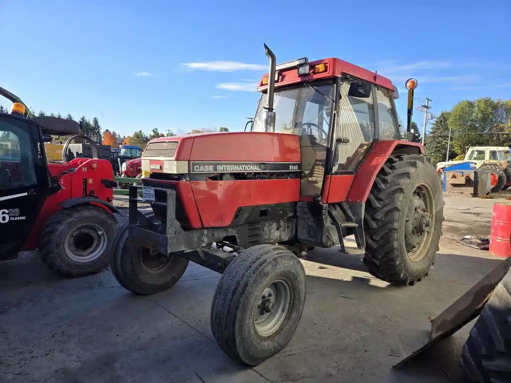 Gallery image 1 for Used 1990 Case IH 5140 Tractor