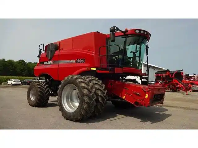 Gallery image 2 for Used 2012 Case IH 8230 Combine