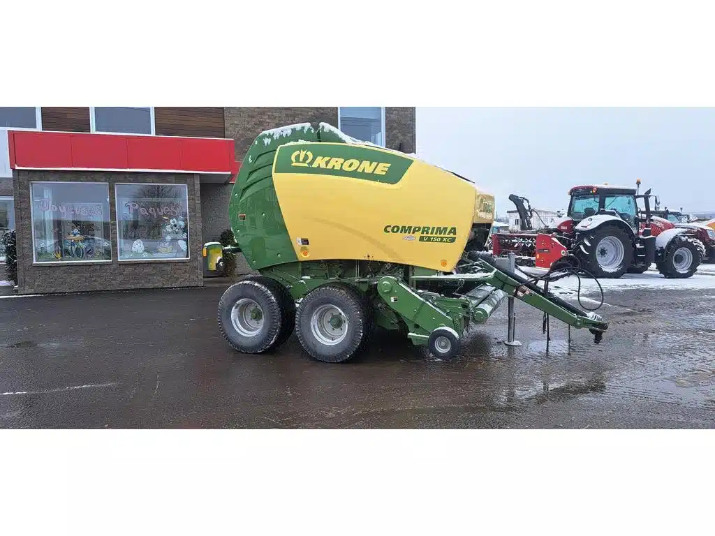 Gallery image 1 for Used 2018 Krone COMPRIMA V 150 XC Round Baler