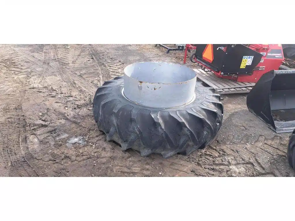 Gallery image 1 for Used 18.4-34 Tires