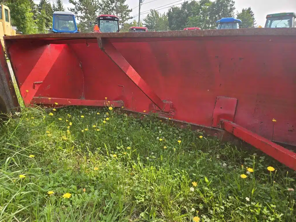 Gallery image 2 for 97'' Scraper