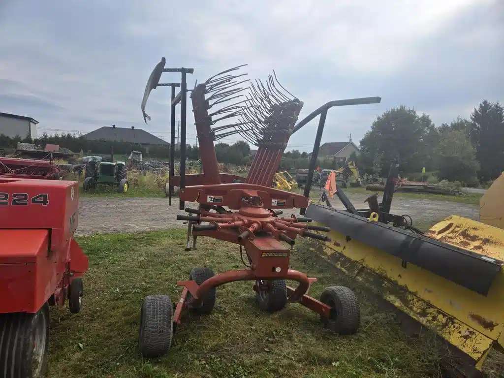 Gallery image 1 for Pequea HR1140 Rake