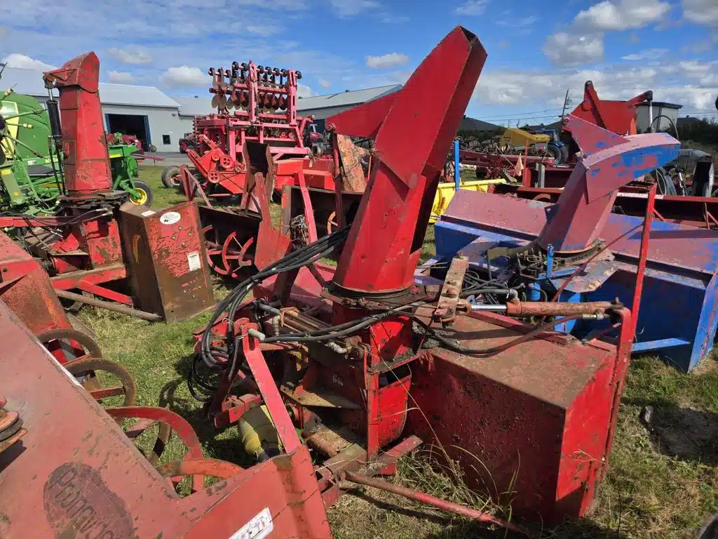 Used BER-VAC 86'' Snow Blower