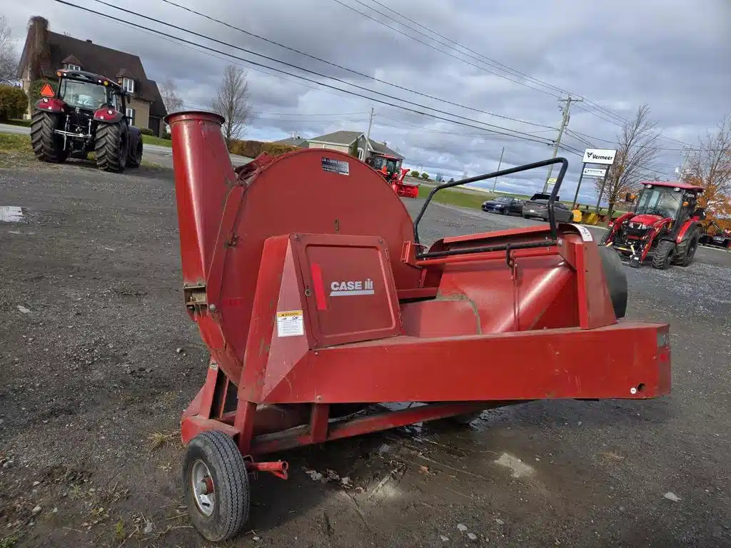 Gallery image 1 for Case 600 Forage Blower