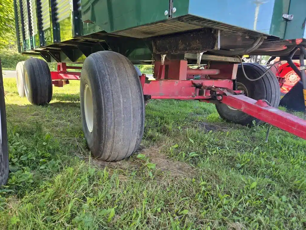 Gallery image 1 for Used 2018 Horst Welding 325 Wagon