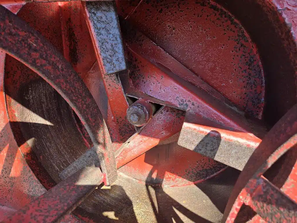 Gallery image 2 for 1978 84'' Snow Blower