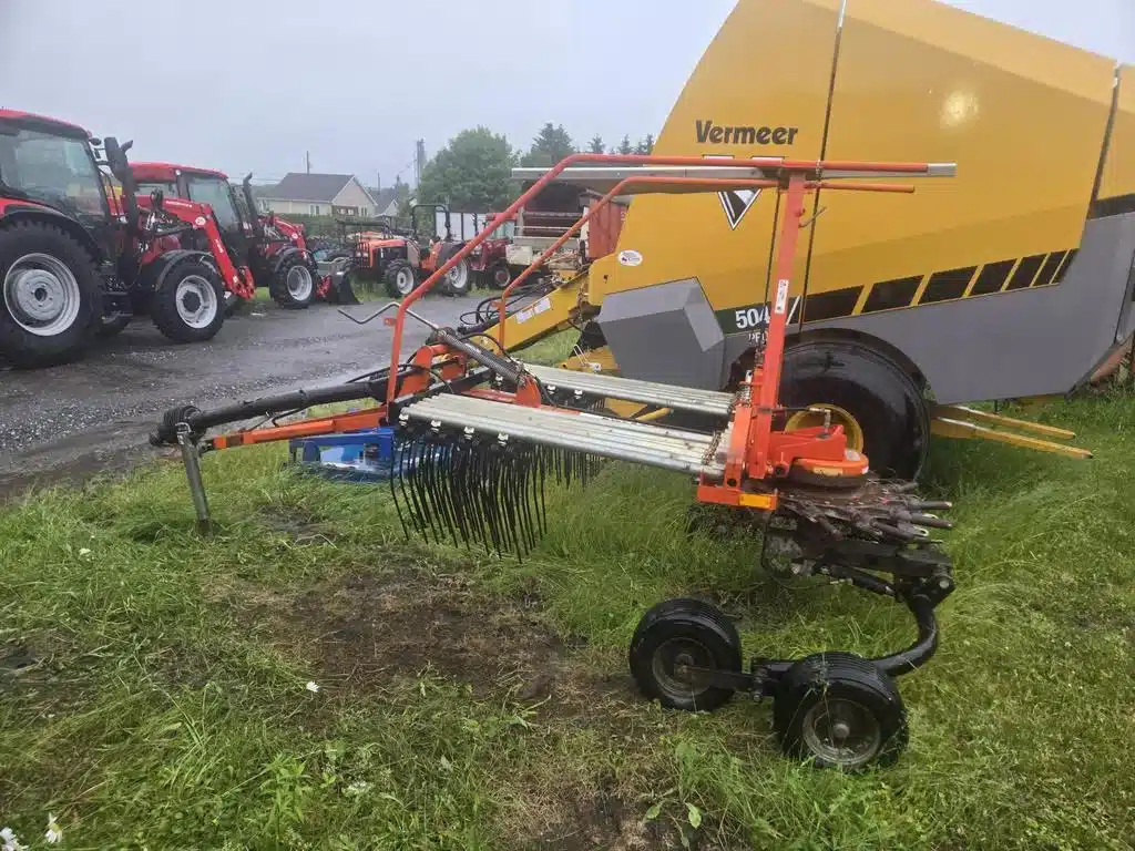 Gallery image 2 for Used 2005 Fella TS 425 Rake