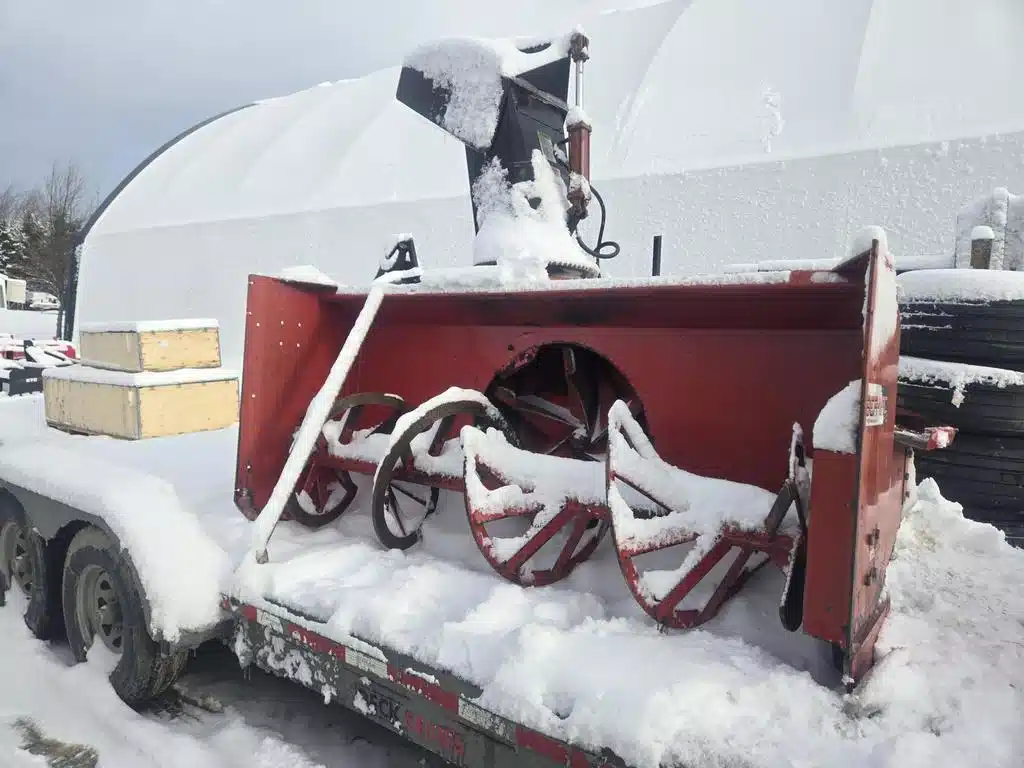 Used BER-VAC 92 INCH Snow Blower