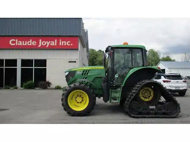 Gallery image 1 for Used 2014 John Deere 6105M Tractor