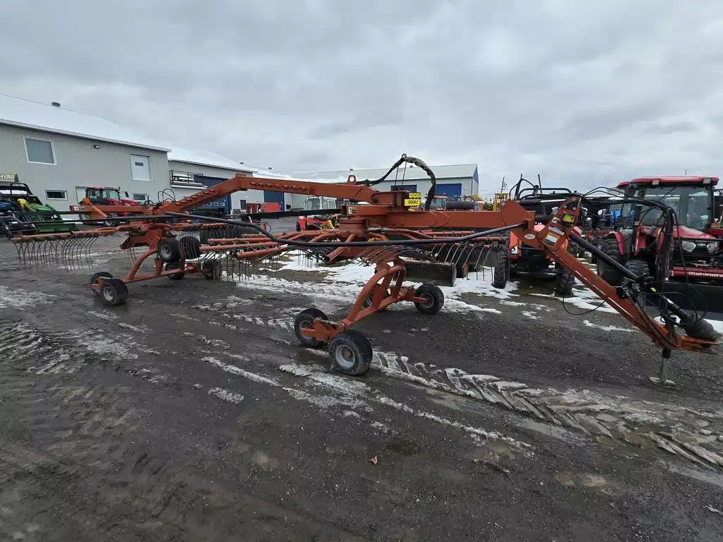 Gallery image 2 for Used 2017 Pequea HR24TS Rake