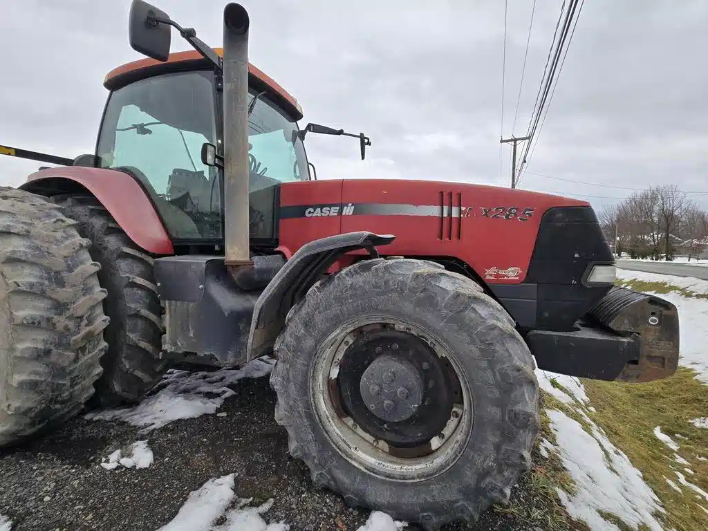 Used 2005 Case MX285 Tractor