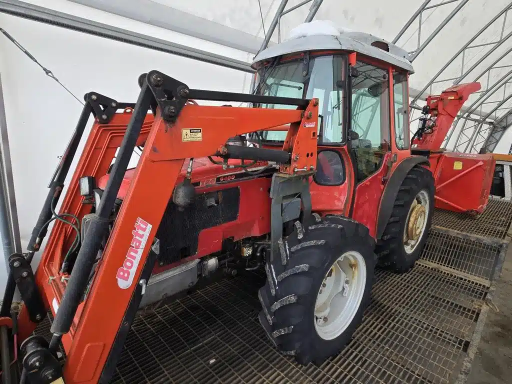 2005 Carraro 9400 Tractor