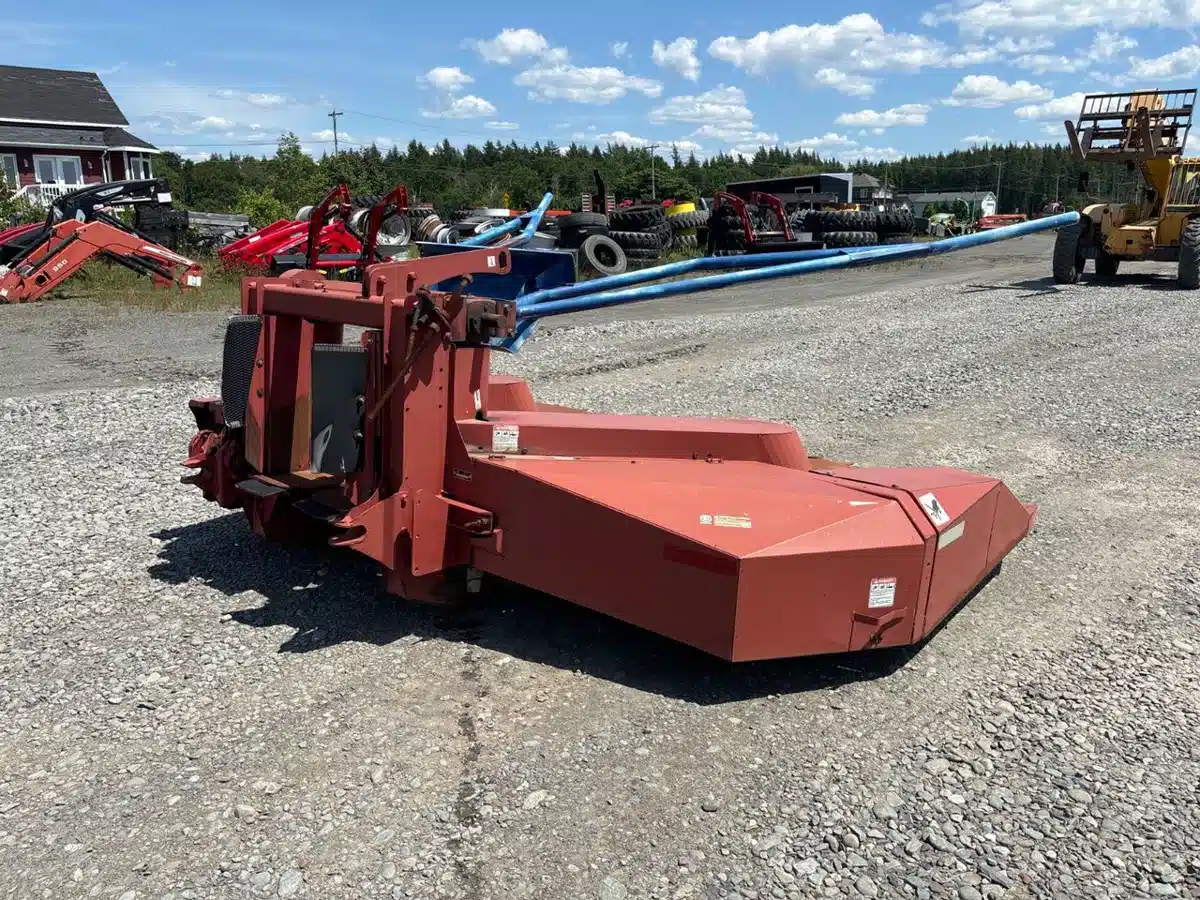 Gallery image 1 for Used 2006 Dion F61 Header - Rotary