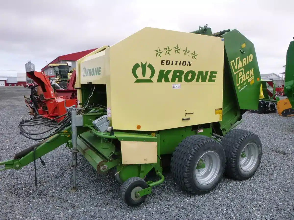 Gallery image 1 for Used 2008 Krone VARIO PACK 1500 Round Baler