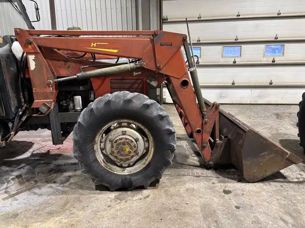1999 Hardy 100 Front End Loader
