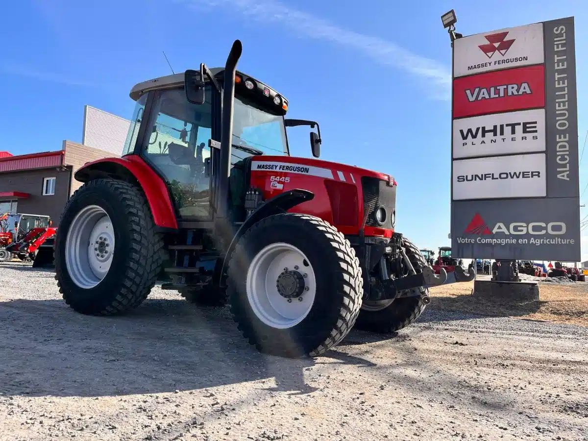 Gallery image 1 for Used 2012 Massey Ferguson 5445 Tractor