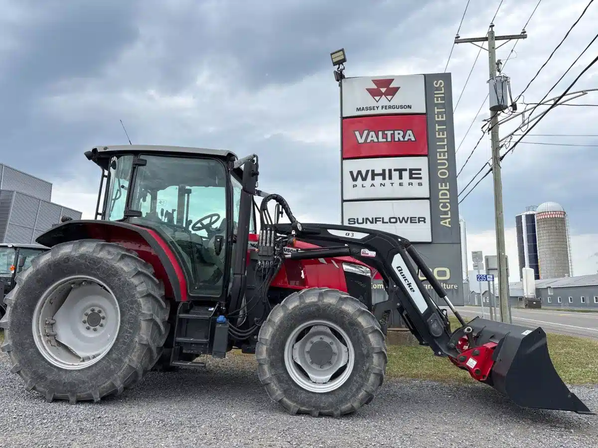 Gallery image 1 for Used 2020 Massey Ferguson 5710 Tractor