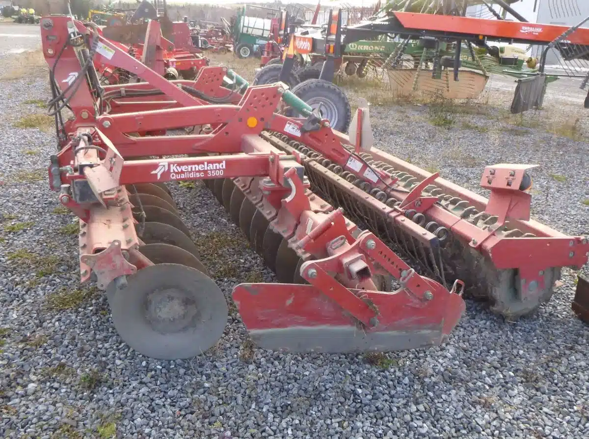 Gallery image 2 for 2016 Kverneland Qualidisc 3500 Disc High Speed