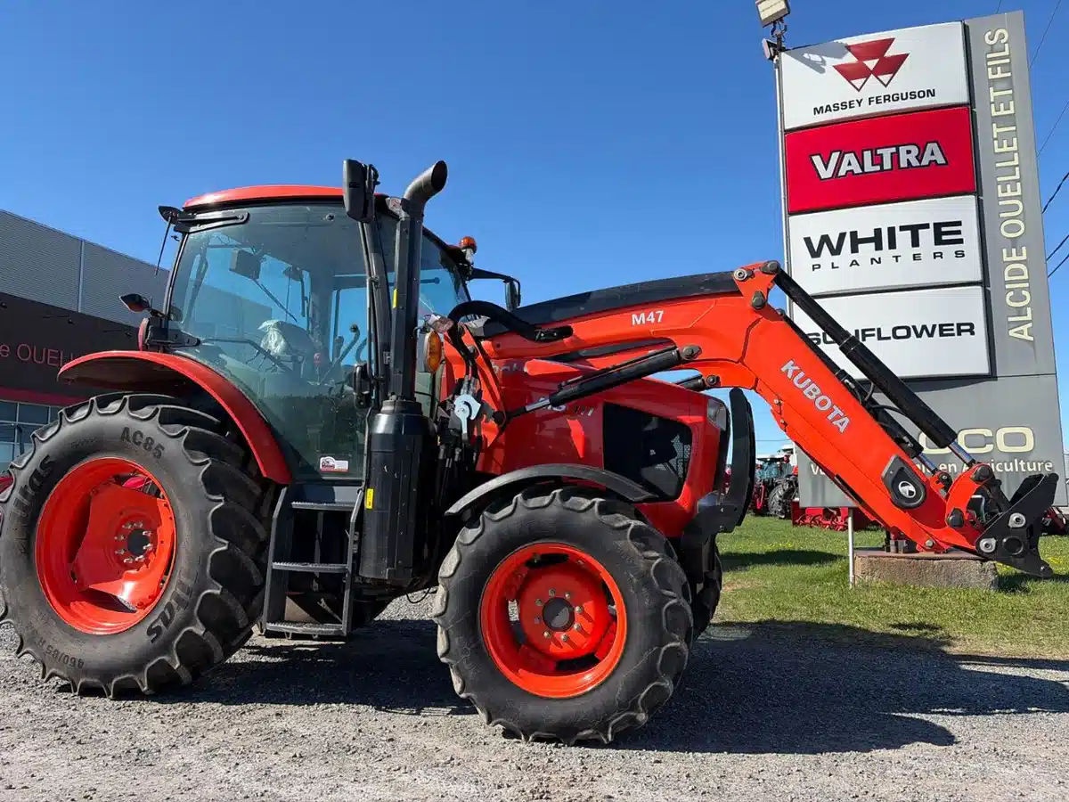 Gallery image 1 for 2023 Kubota M6-111 Tractor