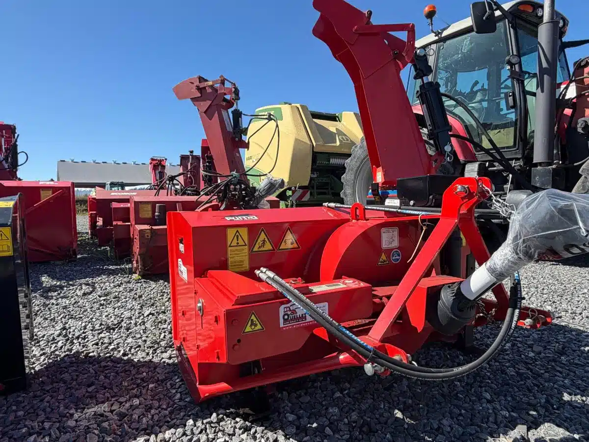 Gallery image 1 for 2023 Pronovost puma-54 Snow Blower