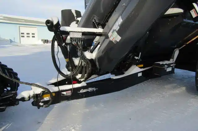 Gallery image 2 for Used 2023 Elmers Mfg HAULMASTER 1500 Grain Cart