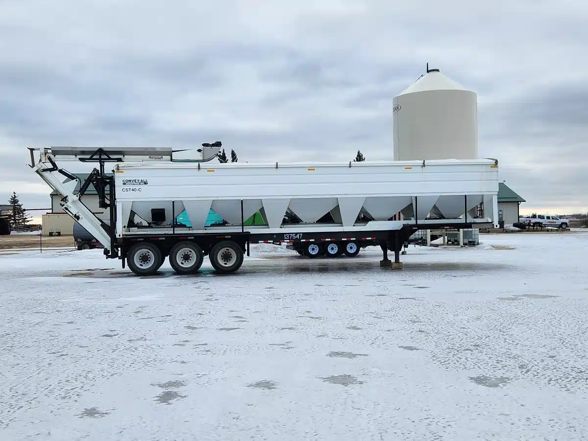 Gallery image 1 for Used 2010 CONVEY-ALL CST-40-C Seed Tender