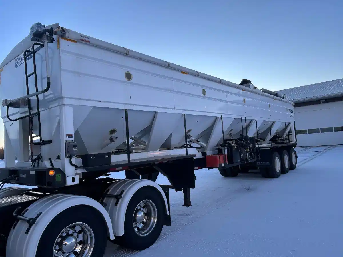 Gallery image 2 for Used 2010 CONVEY-ALL CST-40-C Seed Tender