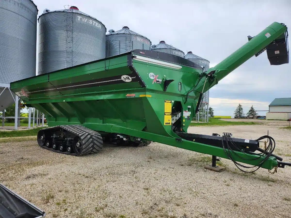 Gallery image 1 for New 2024 J&M 2032 Grain Cart