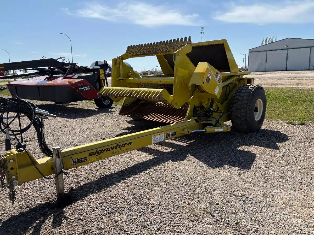 Photo de la Galerie 1 pour 2024 Degelman 7200 ramasseuse de pierres
