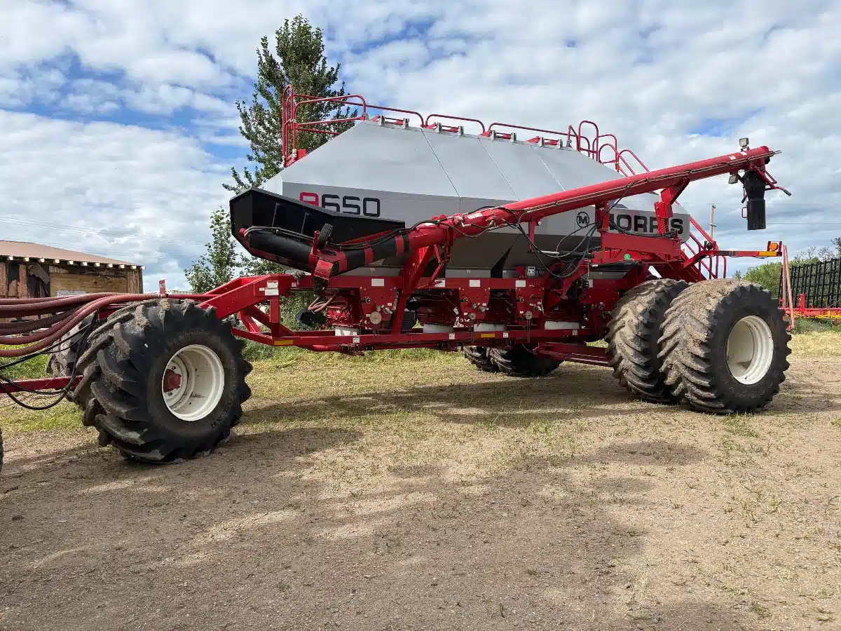 Photo de la Galerie 1 pour 2014 Bourgault 9650 Remorque pneumatique