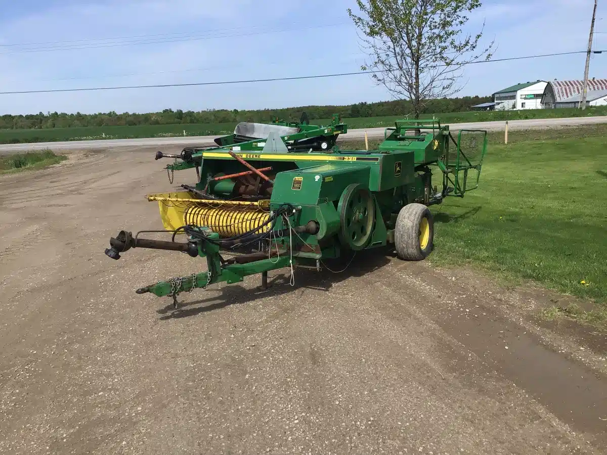 Gallery image 1 for Used John Deere 338 Square Baler - Small