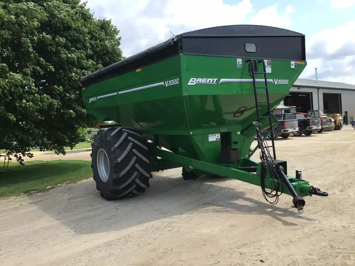 Gallery image 2 for Used 2018 Brent V1000 Grain Cart