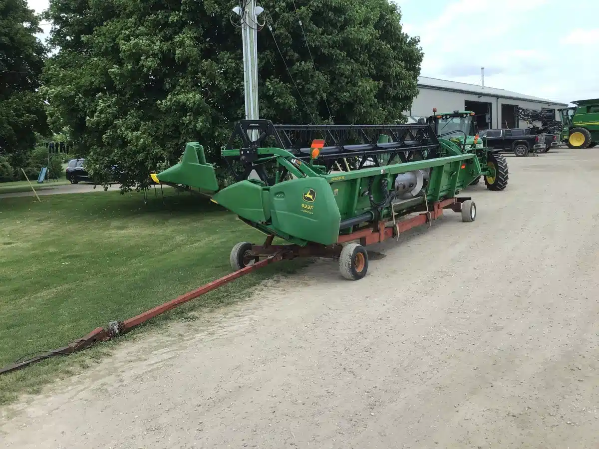 Gallery image 1 for Used 2004 John Deere 622F Header - Flex