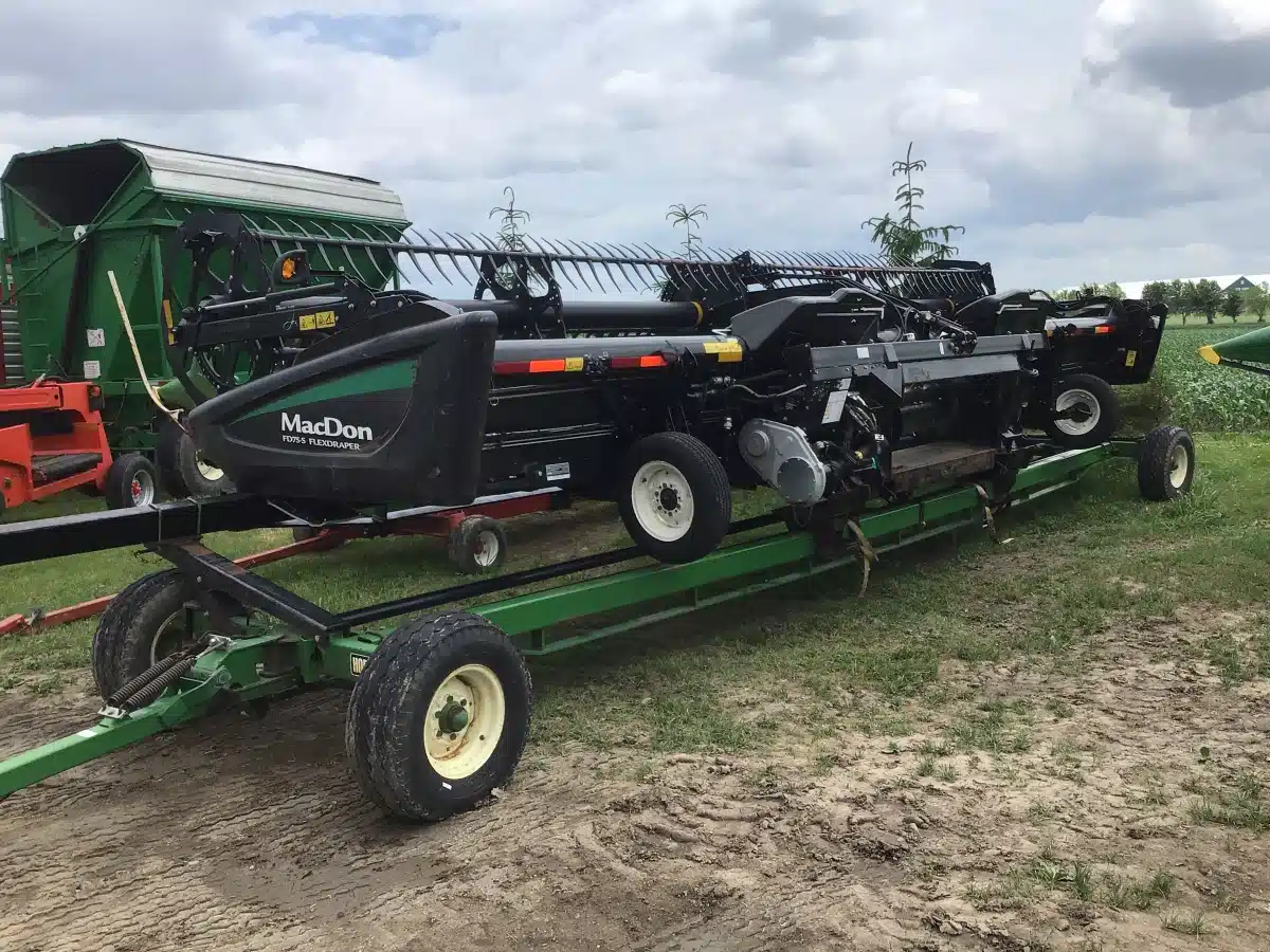 Gallery image 1 for Used 2018 MacDon FD75 Header - Flex Draper