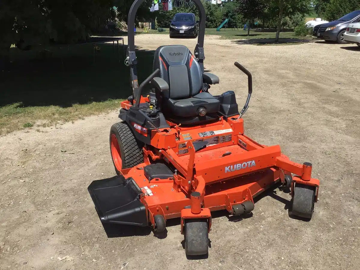 Gallery image 1 for Used Kubota Z781 Mower - Zero Turn