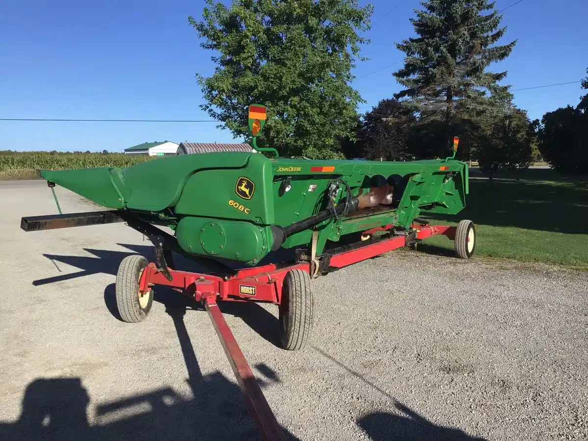 Gallery image 1 for John Deere 608C Header - Row Crop