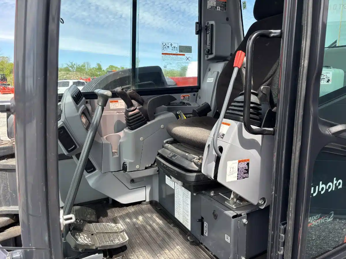 Gallery image 2 for 2023 Kubota KX080-4 Excavator