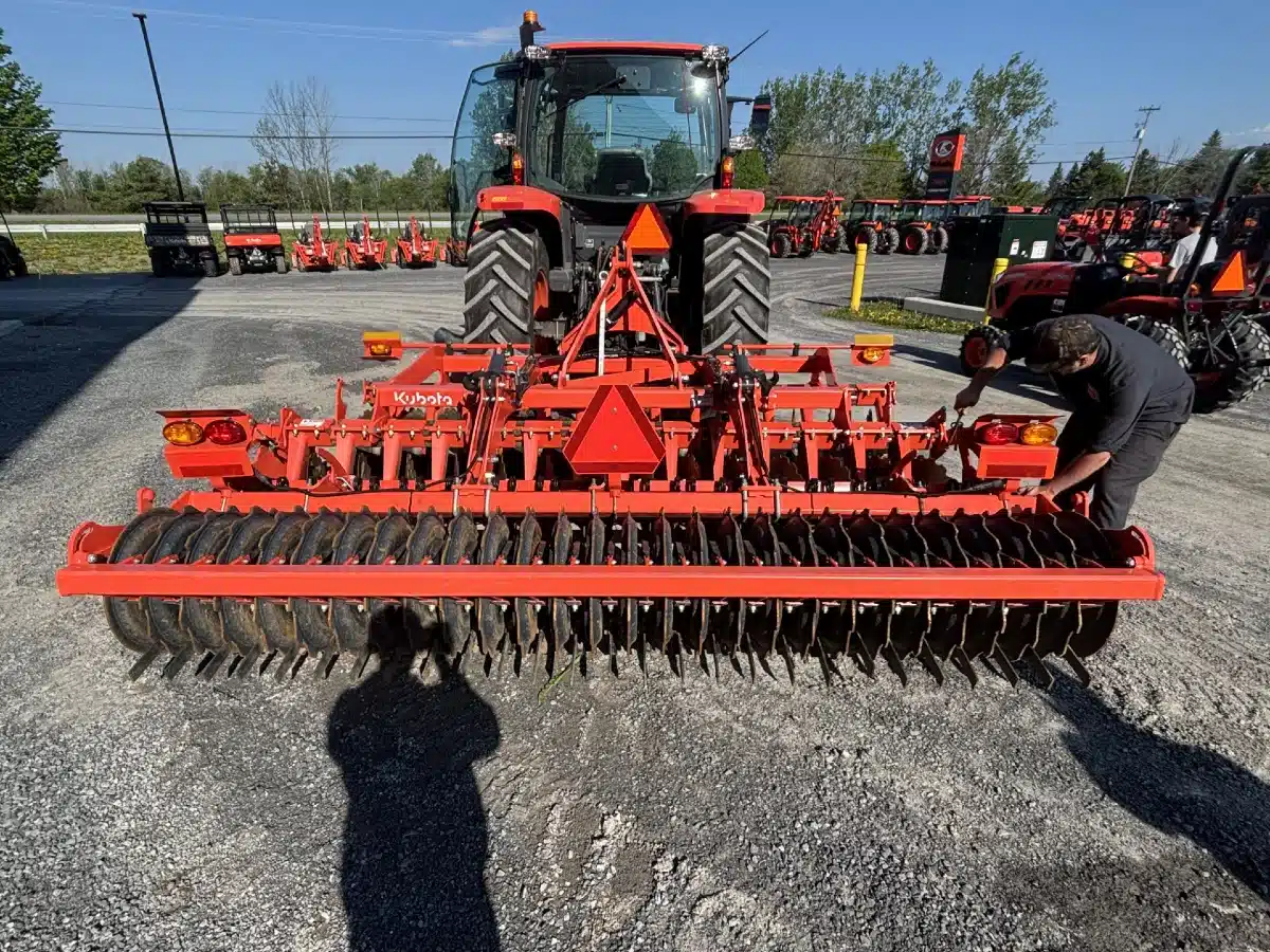 Gallery image 2 for 2022 Kubota CD1350 Disc