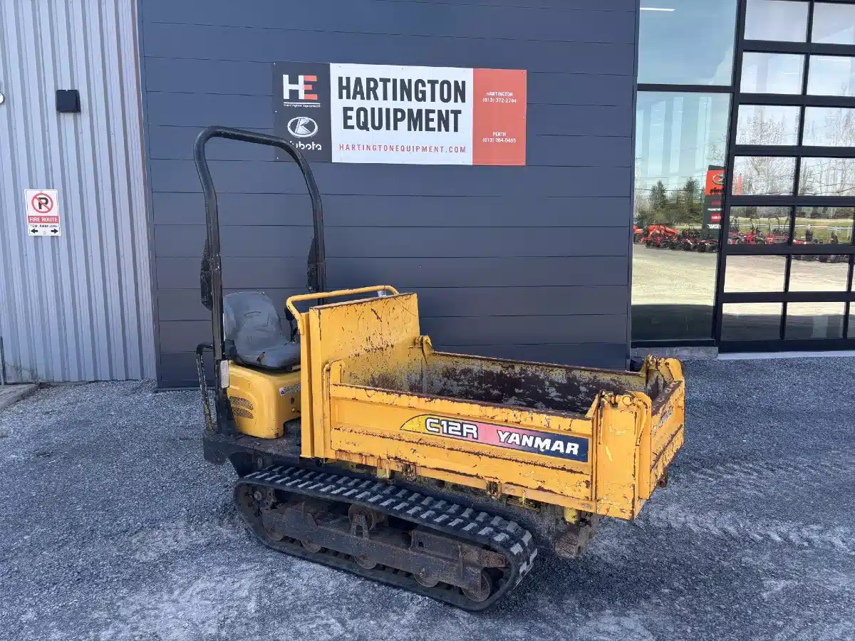Photo de la Galerie 1 pour 2008 Yanmar C12R Dompeuse