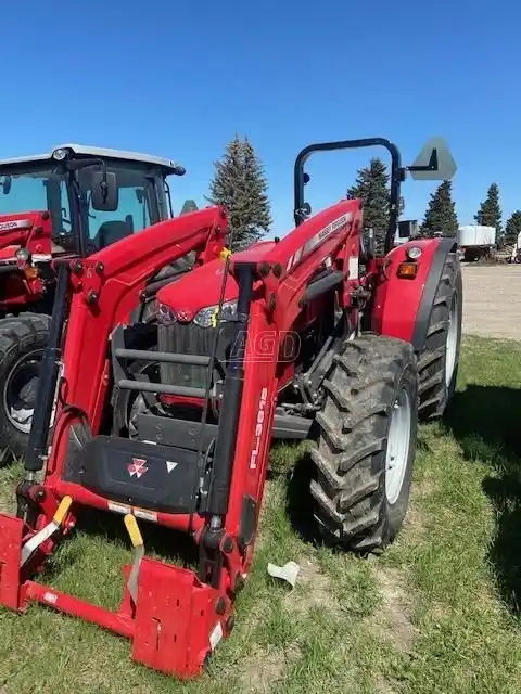 Gallery image 1 for New 2021 Massey Ferguson 4710 Tractor