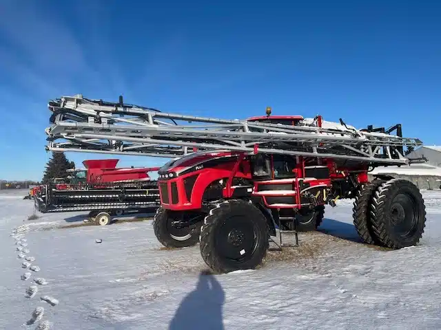 Gallery image 2 for 2016 Apache AS1220 PLUS II Sprayer - Self Propelled