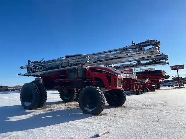 Used 2016 Apache AS1220 PLUS II Sprayer - Self Propelled