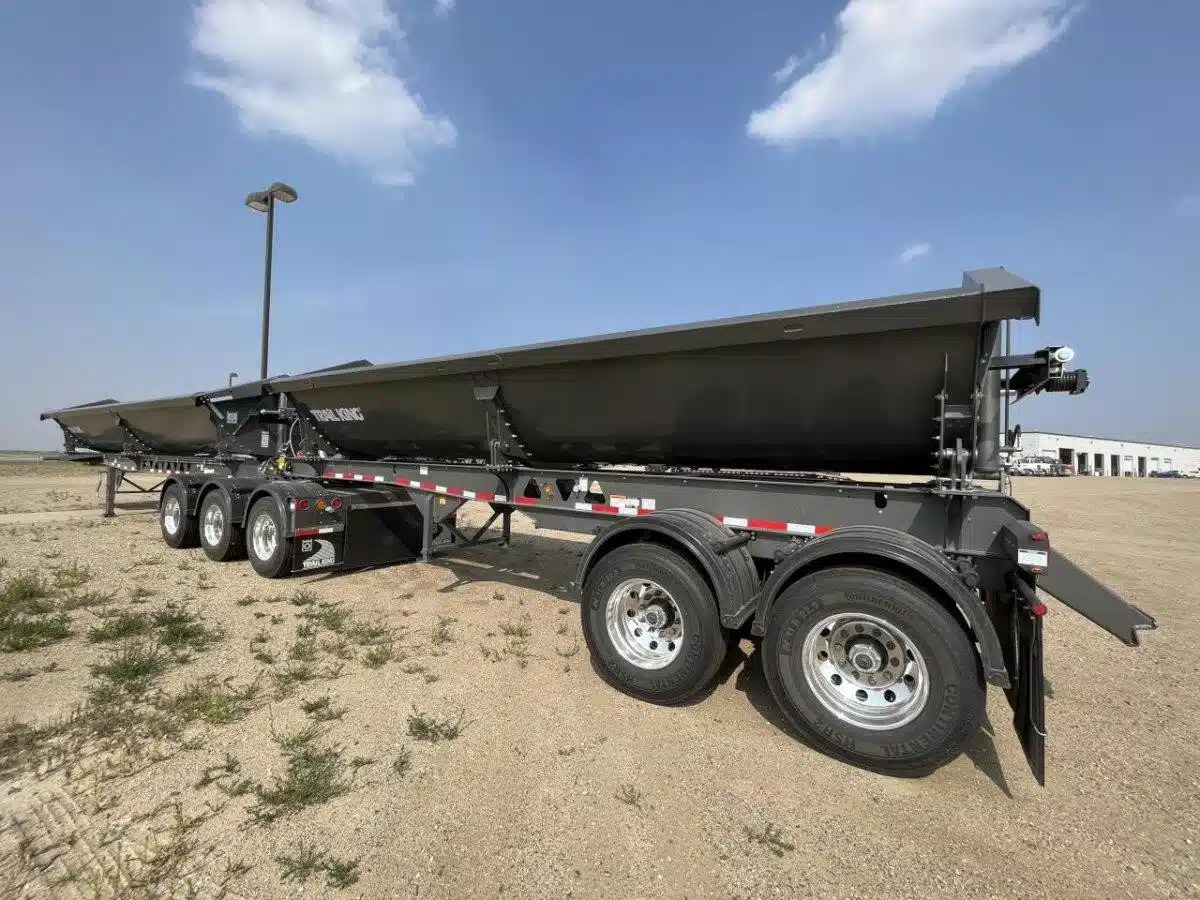 Gallery image 2 for New 2024 Trail King SUPER B SIDE Trailer - Dump