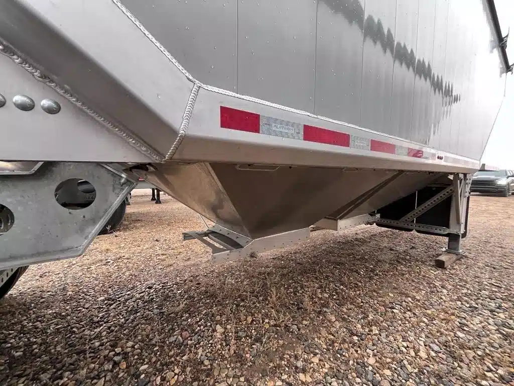 Gallery image 2 for SDLG L948F Wheel Loader