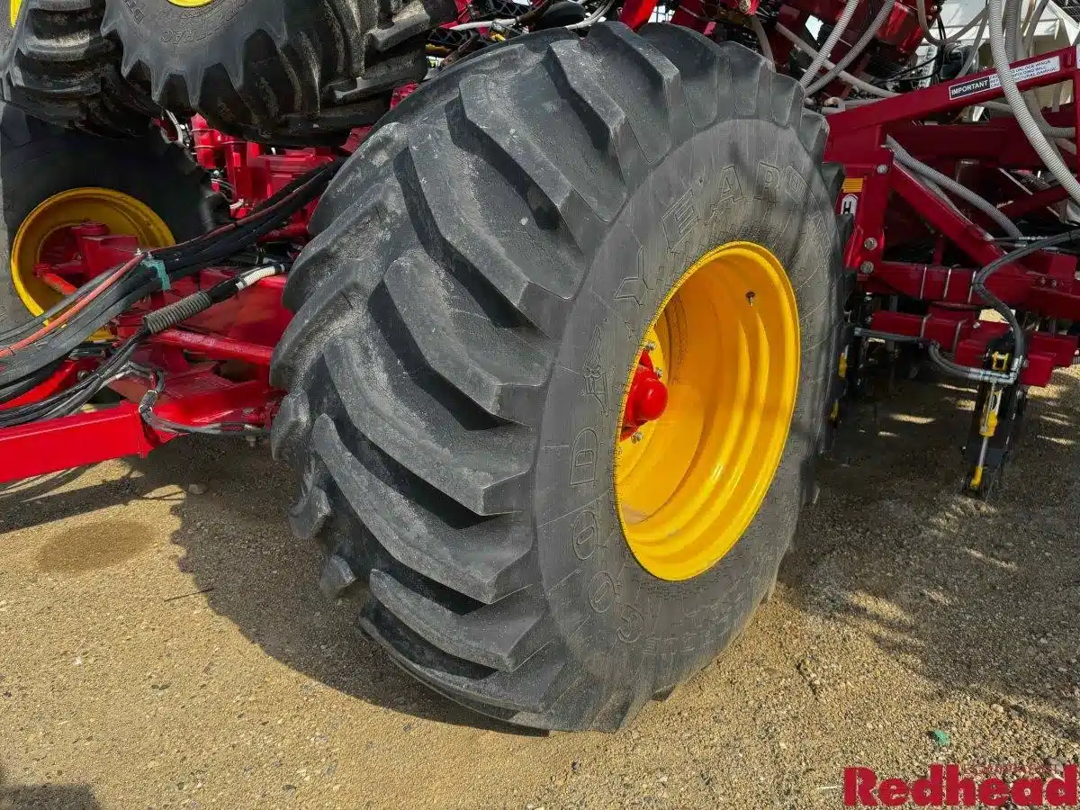 Gallery image 2 for Used 2018 Bourgault 3320-66 Air Drill