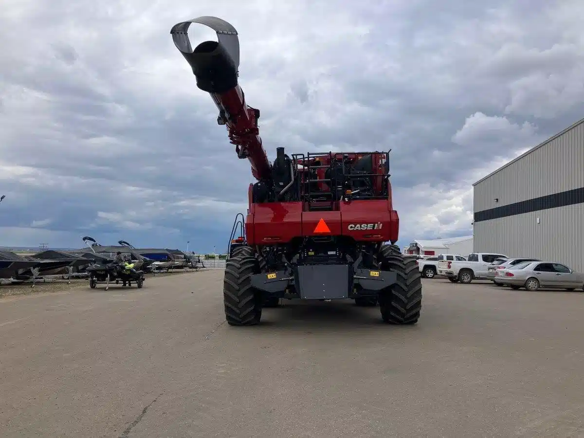 Gallery image 2 for Used 2022 Case IH 9250 Combine
