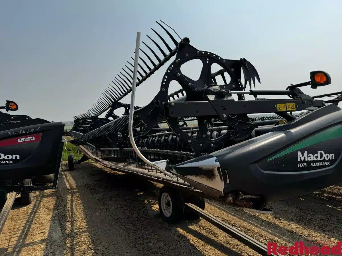 Gallery image 1 for Used 2014 MacDon FD75 Header - Flex Draper