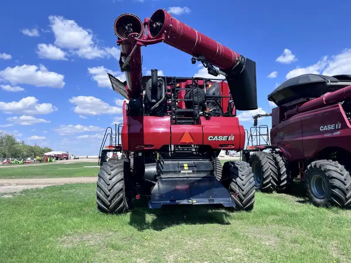 Gallery image 1 for New 2024 Case IH 9250 Combine